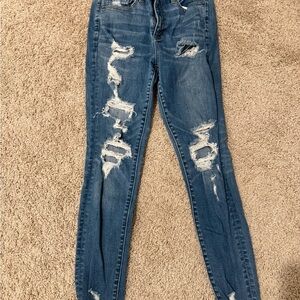 Distress American Eagle Jeans